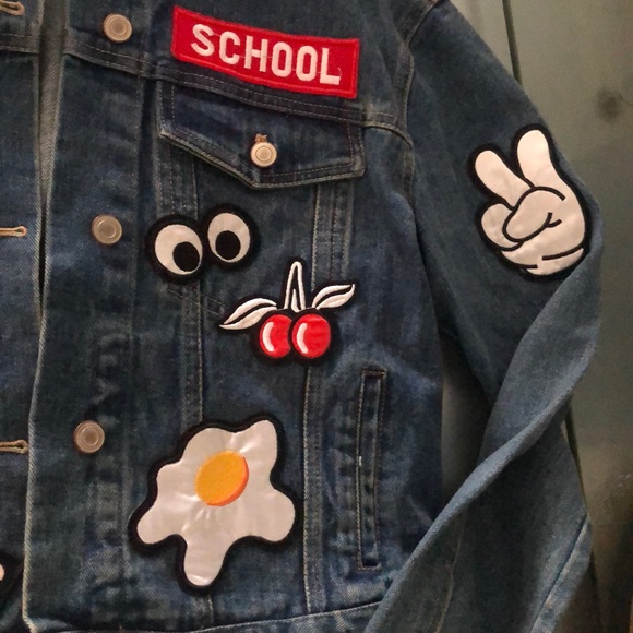 Brand new RE:NAMED Denim jacket with patches Sz L - Picture 4 of 8